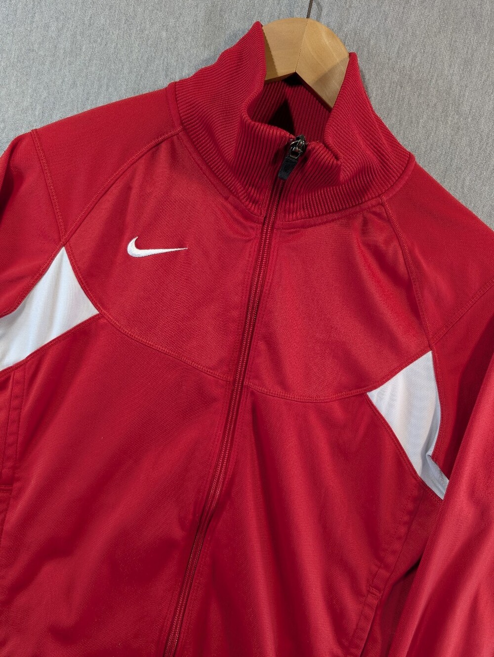 Nike Pasadena II Warm Up Track Jacket Women's Medium Red White Full Zip